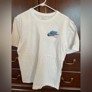 Nike T-Shirt Large
